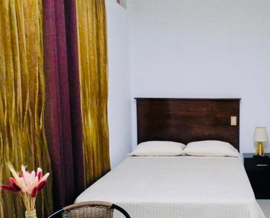 Piccolo Bed & Breakfast Тарапото Экстерьер фото